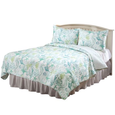 Reversible Green Corals Light Weight Quilt Set by OakRidge™-372934