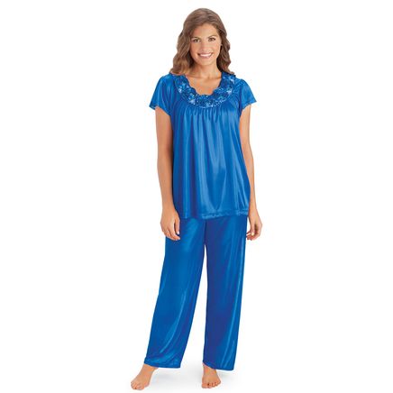 Rose Trim Pajama Set-379679