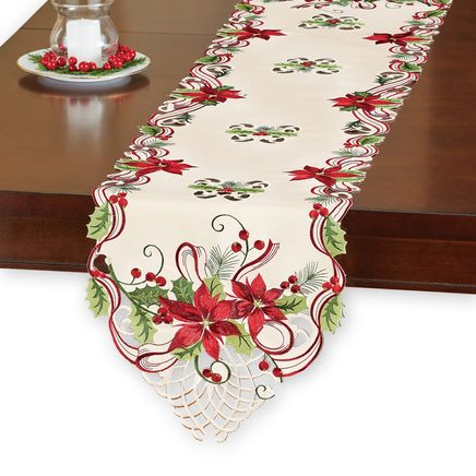 Pretty Poinsettia Table Topper-380329