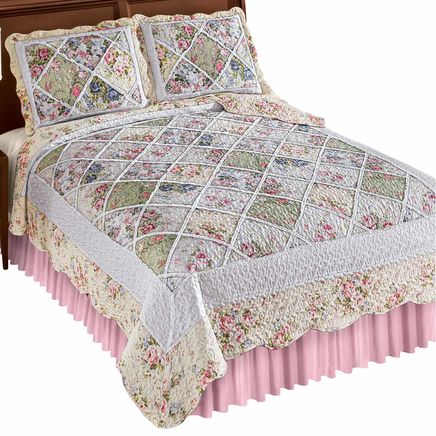 View product details for Enchanted Garden Quilt