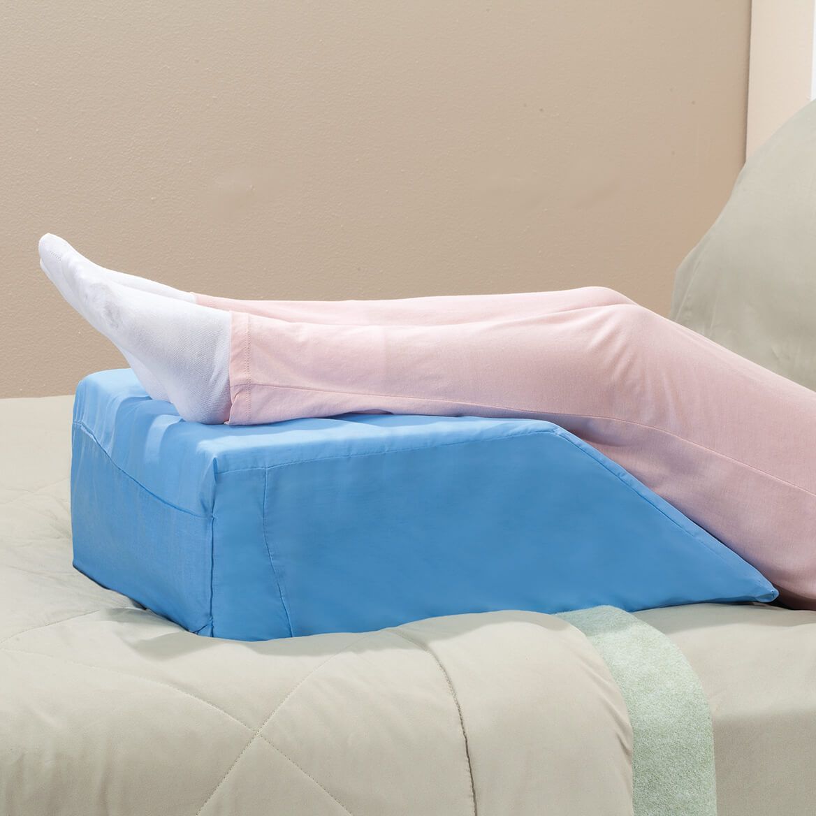 Elevated Leg Lift Pillow + '-' + 347745