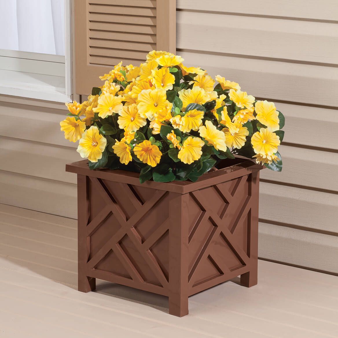 Brown Chippendale Planter + '-' + 362535