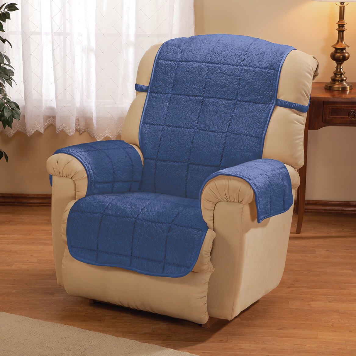 Bradley Sherpa Recliner Protector By OakRidge™ + '-' + 362641