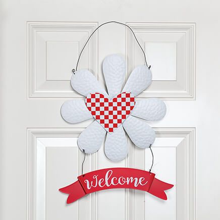 Welcome Daisy Heart Door Hanger by Holiday Peak™-374073