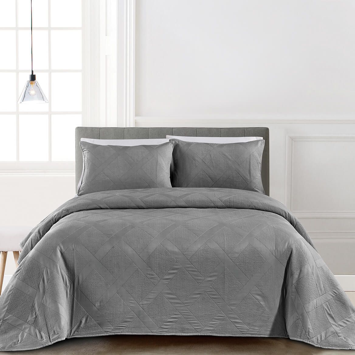 3-Piece Bellevue Diamond Stonewashed Quilt Set + '-' + 376424