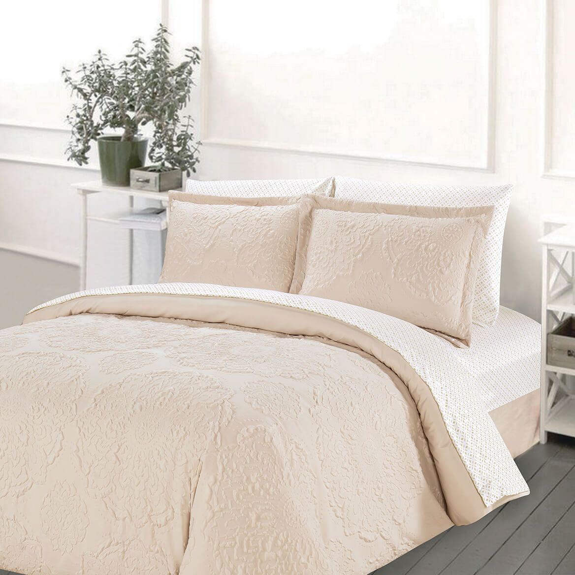 3-Piece Sculptured Flower Quilt Set + '-' + 376708