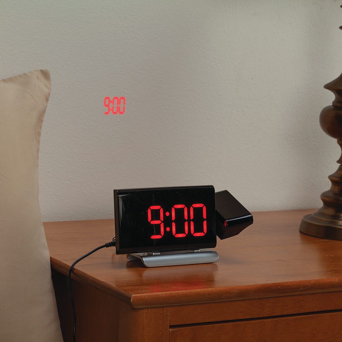 Digital Projection Clock Radio with USB Charging + '-' + 376962