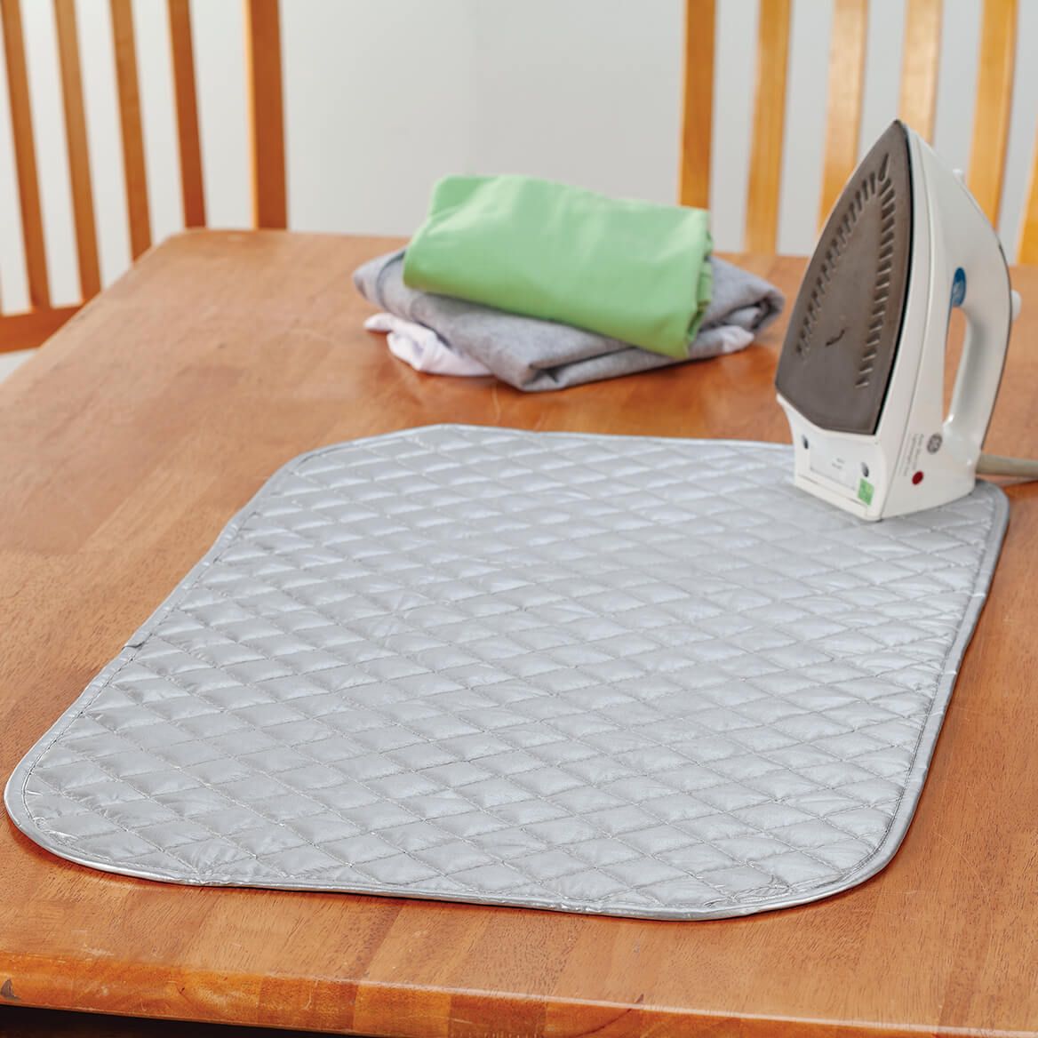 Ironing Mat with Magnetic Corners + '-' + 377605