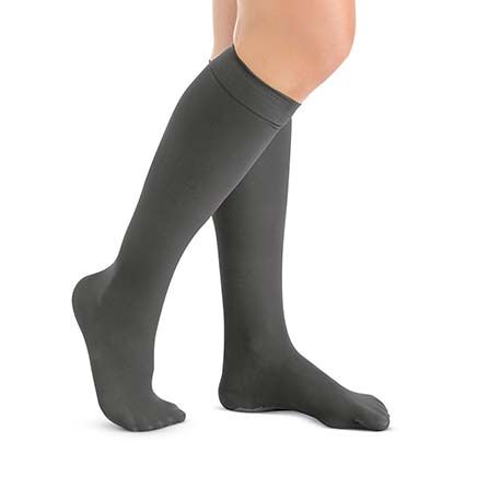 Non-Run Compression Knee-High Cotton Stockings, 3 Pair-379638