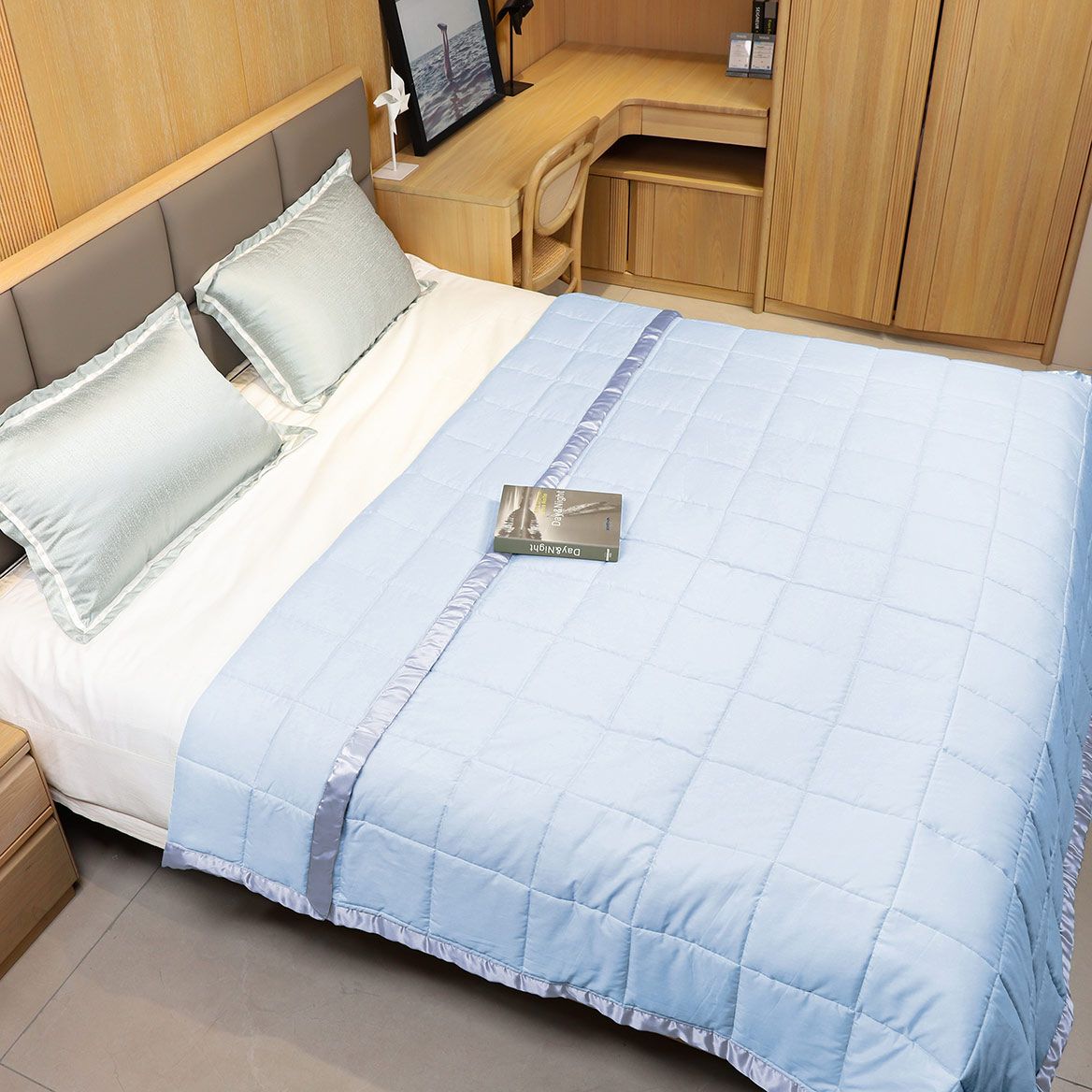 Down Alternative Performance Blanket By OakRidge™ + '-' + 380203