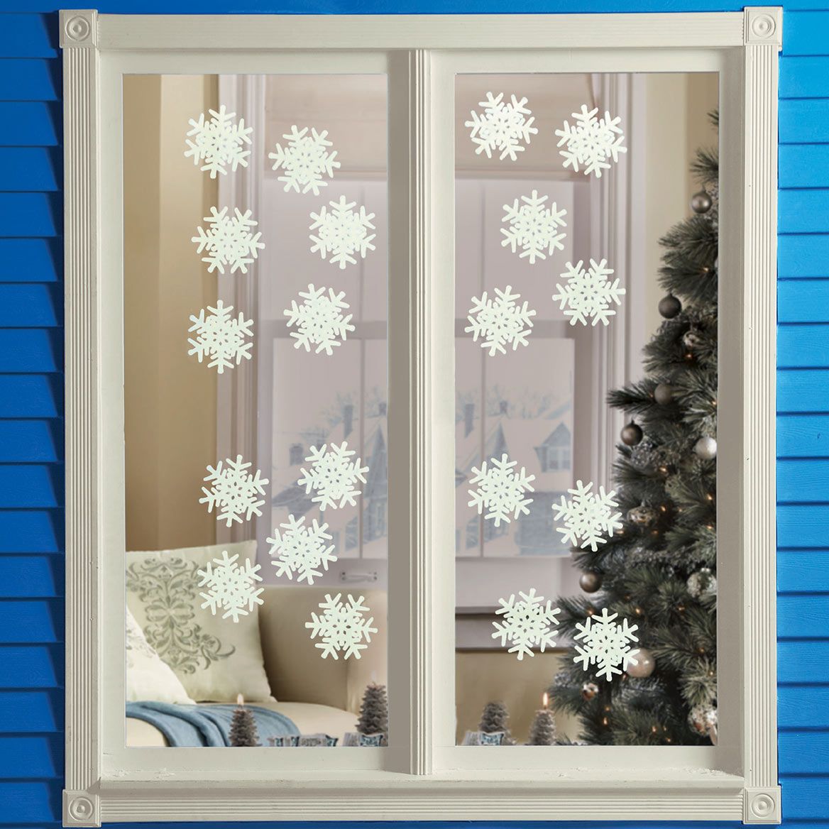 Glow-In-The-Dark Snowflakes, Set of 20 + '-' + 380342