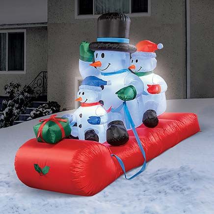 5-Ft. Snowmen Family Sleigh-380600