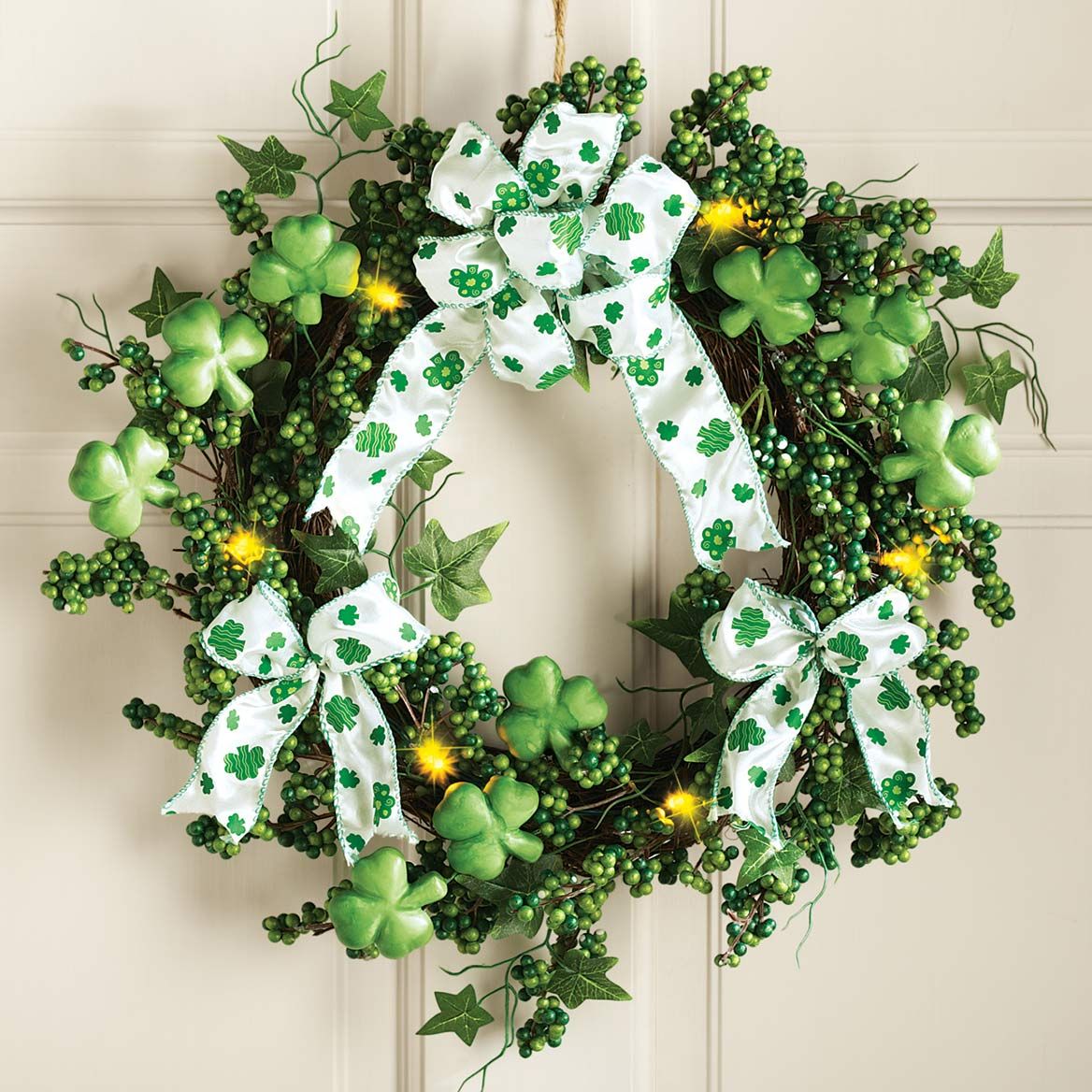 Lighted Shamrock Wreath + '-' + 380694
