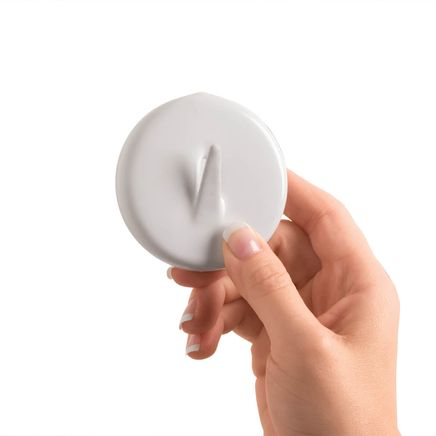 Magnetic Wreath Hanger-343472