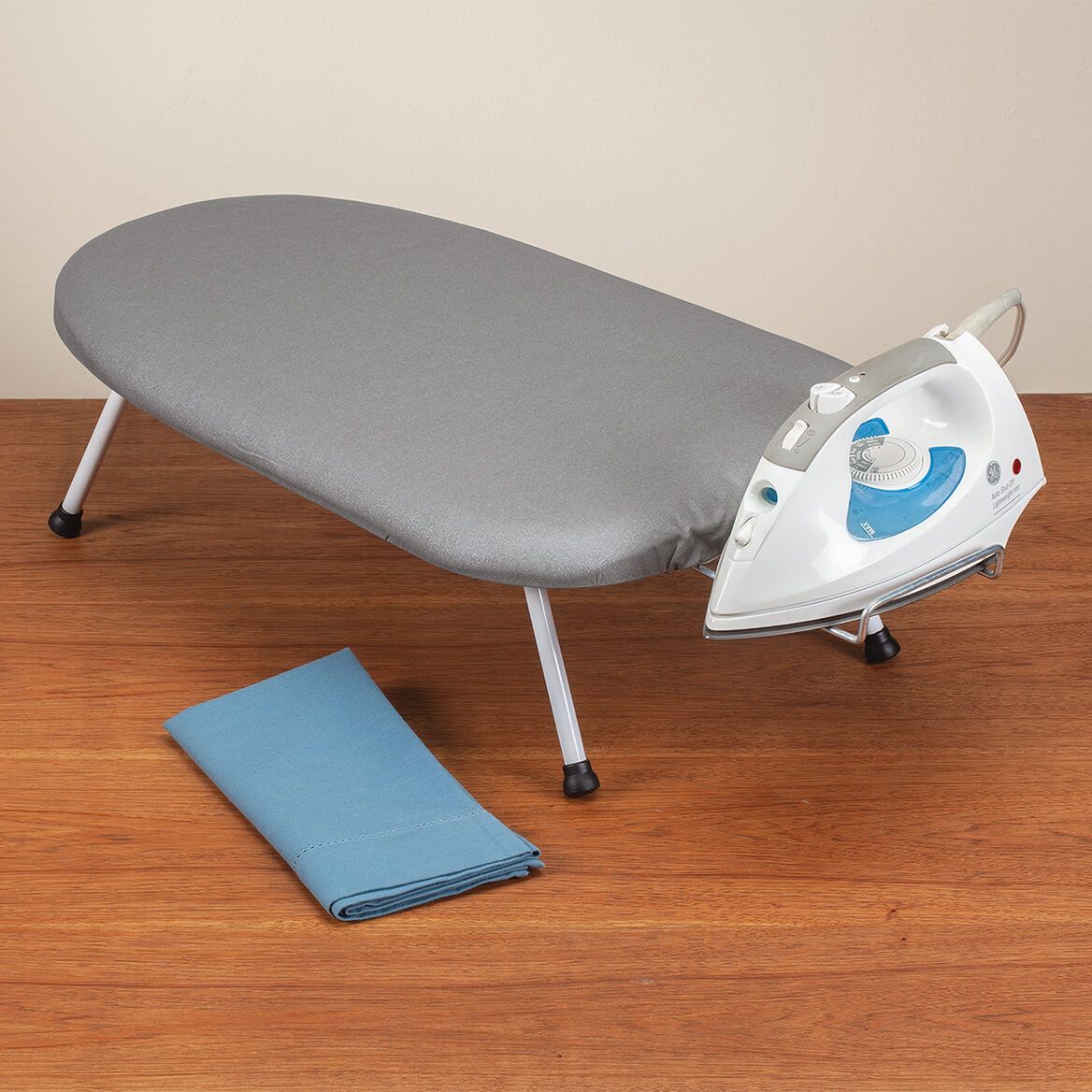 Tabletop Ironing Board + '-' + 306102