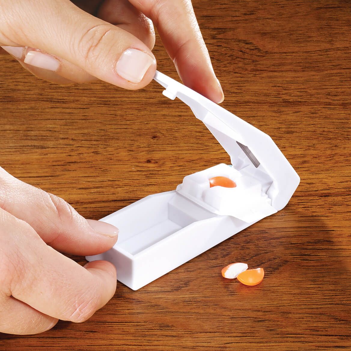 Multiple Shape Pill Cutter + '-' + 317641