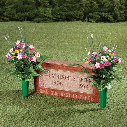 Pansy Memorial Bouquet by OakRidge™, Set of 2-370393