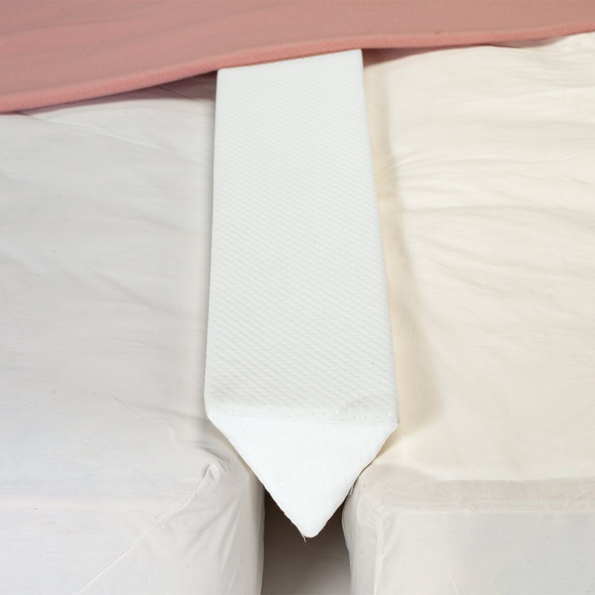 Bed Wedge Mattress Gap Filler By LivingSURE™ + '-' + 372959