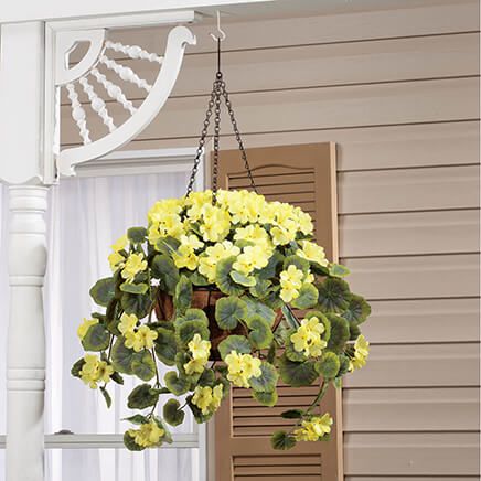 Assembled Yellow Gerananium Basket by OakRidge™, Set of 2-373621