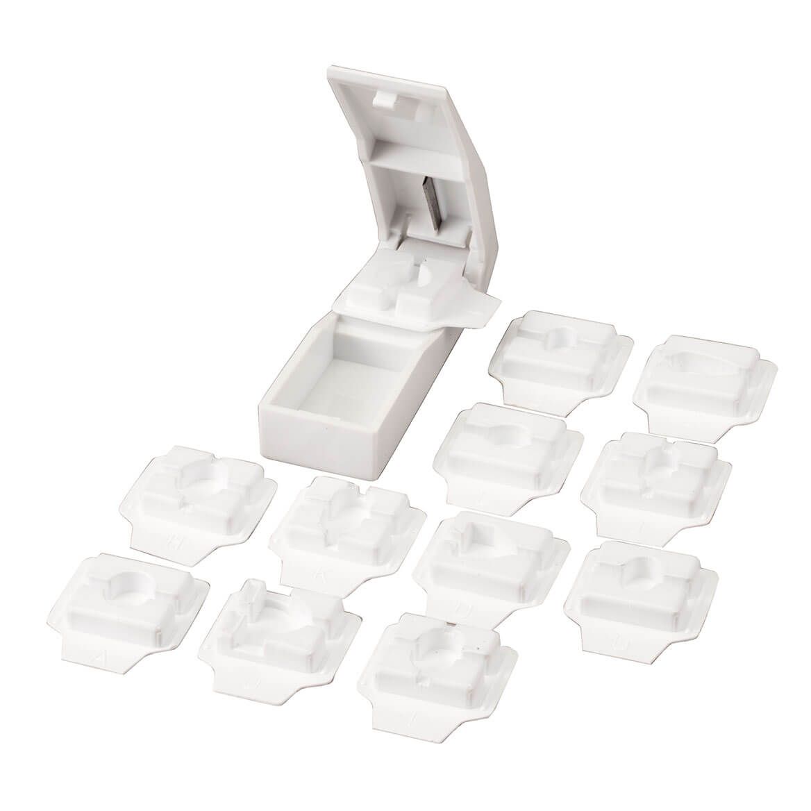 Multiple Shape Pill Cutter-317641