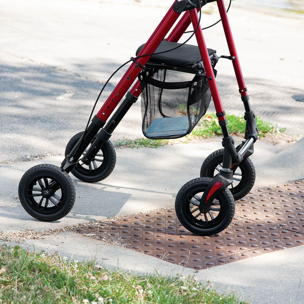 LivingSURE™ Ultra-Lite Folding Rollator-374394