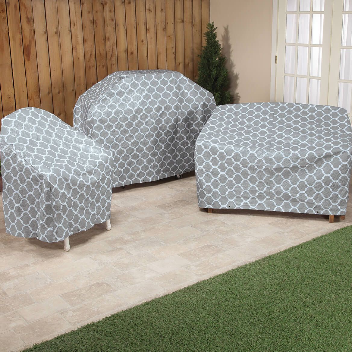 Trellis Pattern Quilted Wagon Grill Cover, 60"L x 42"H x 22"-362894