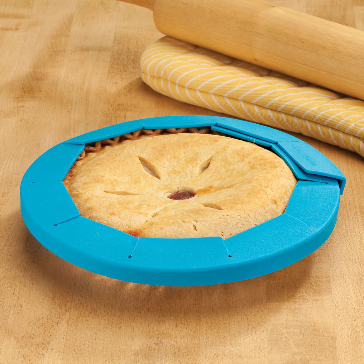 Home Style Kitchen Pie Crust Shield-363175