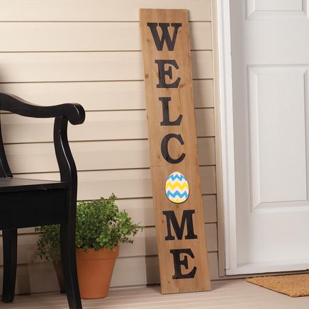 Folding Wood Welcome Sign with Magnetic Holiday Shapes-367592