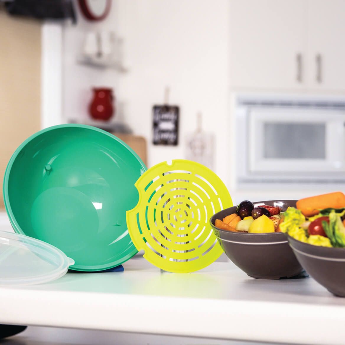 Perfect Salad Draining Bowl-372850