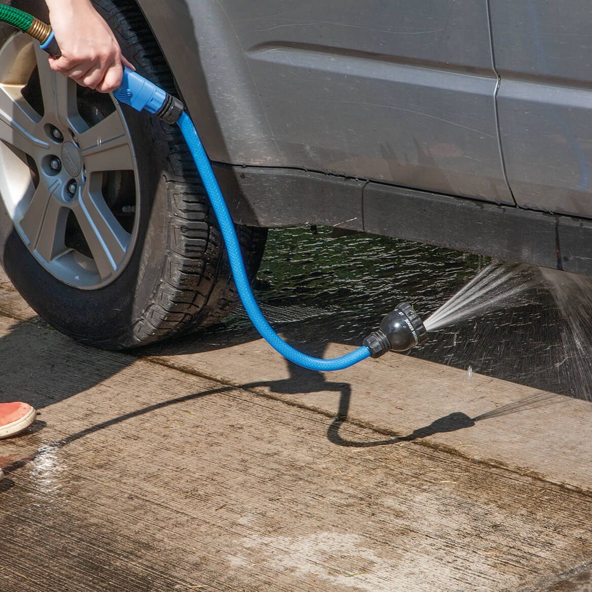 Flexible Watering Wand and Sprinkler-374052