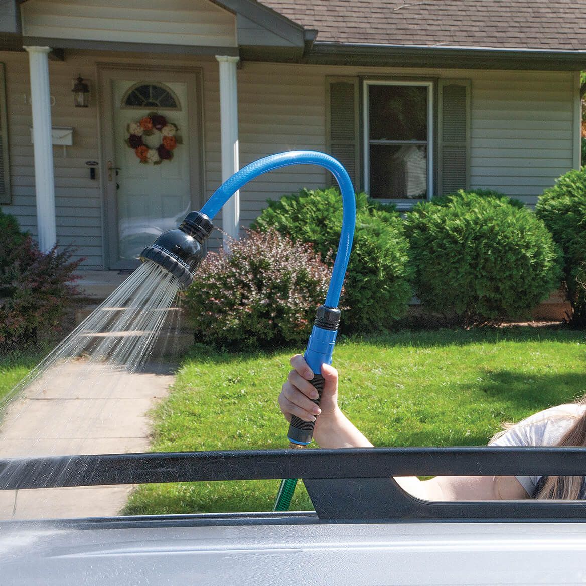 Flexible Watering Wand and Sprinkler-374052