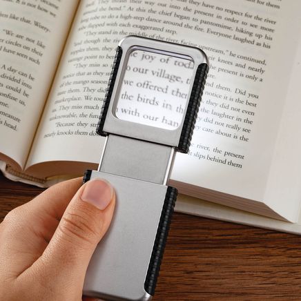 LivingSure Handheld LED 5X Magnifier-374524