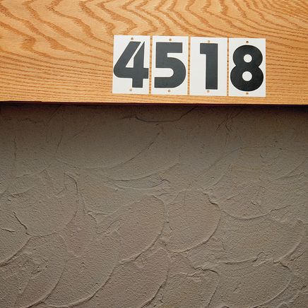 Glow-In-The-Dark Numerals-374950