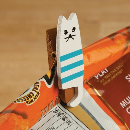Cat-Shaped Bamboo Clips, Set of 4-375801
