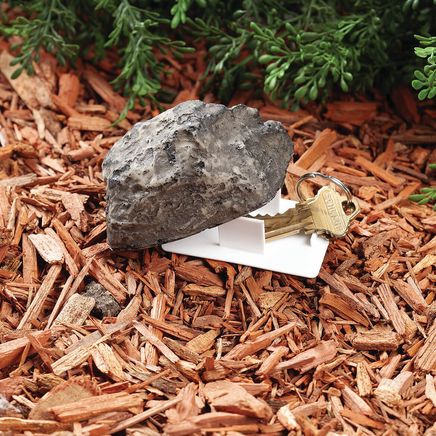 Hide-A-Key Rock-376904
