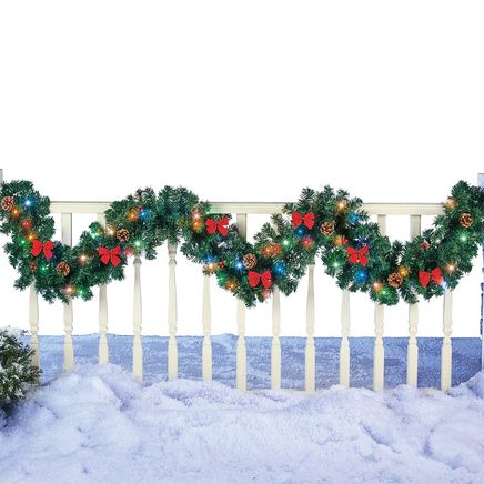 9-Ft. Colored Lighted Garland-380400