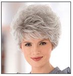 woman wearing short wig