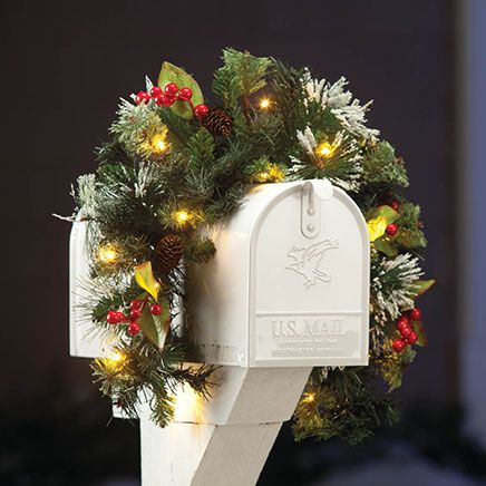 Lighted Mailbox Swag-360584