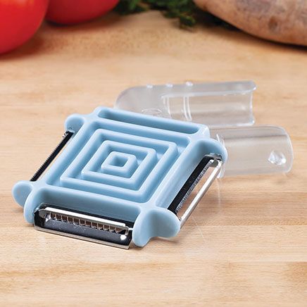 3-In-1 Multi-Function Peeler-372220
