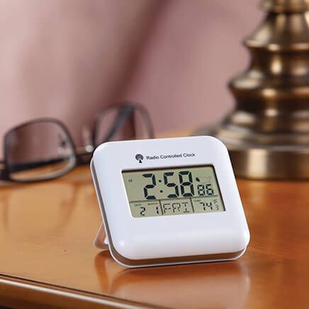 Atomic Travel Clock-373579