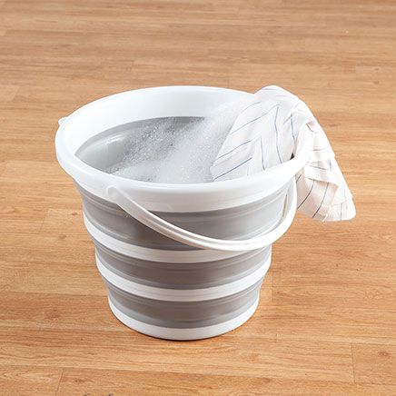 Collapsible Round Bucket with Handle by LivingSURE™-378374