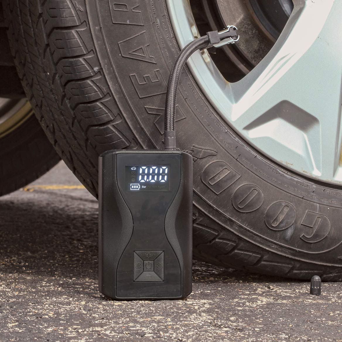 Portable Digital Tire Inflator + '-' + 380189