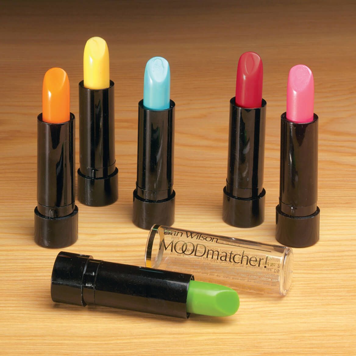 Moodmatcher™ Color-Changing Lipstick-311344