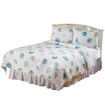 Reversible Blue Seashells Lightweight Quilt Set by OakRidge™-372935